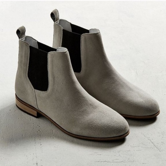 light grey chelsea boots